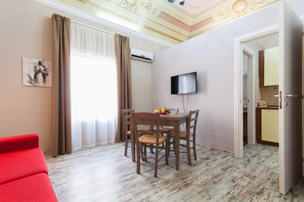 Emporium Bed & Breakfast กัสเตลลัมมาเร เดล โกลโฟ ห้อง รูปภาพ