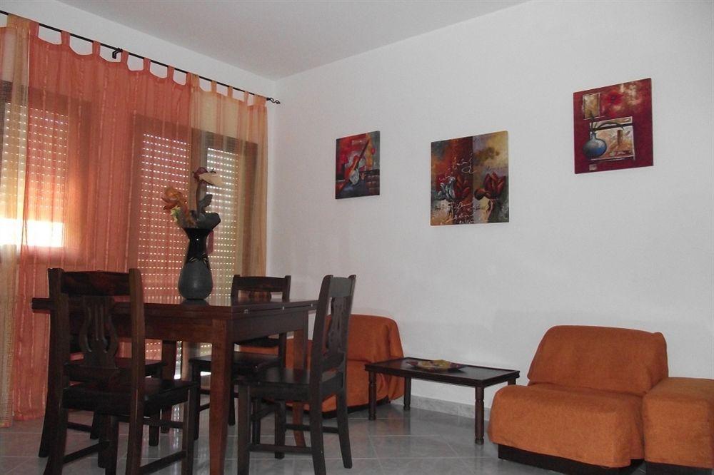 Emporium Bed & Breakfast กัสเตลลัมมาเร เดล โกลโฟ ภายนอก รูปภาพ