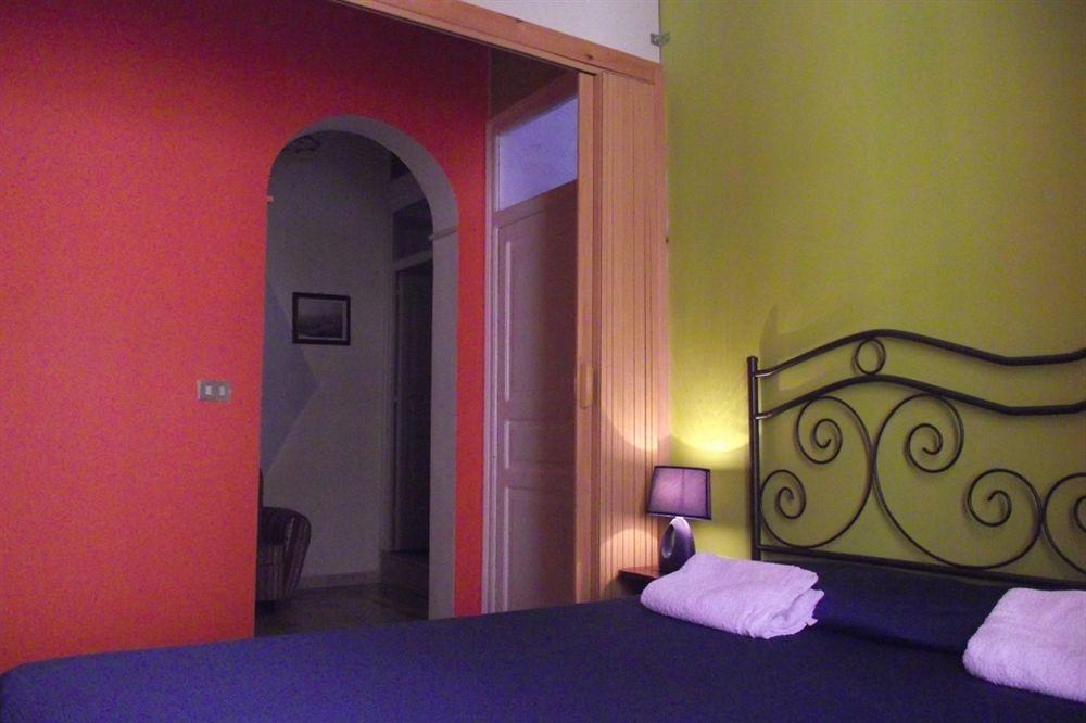 Emporium Bed & Breakfast กัสเตลลัมมาเร เดล โกลโฟ ภายนอก รูปภาพ